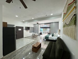Luxury Suite, 1 King Bed with Sofa bed, Balcony, City View - BORÉNA Hotel Boutique (Playa del Carmen)