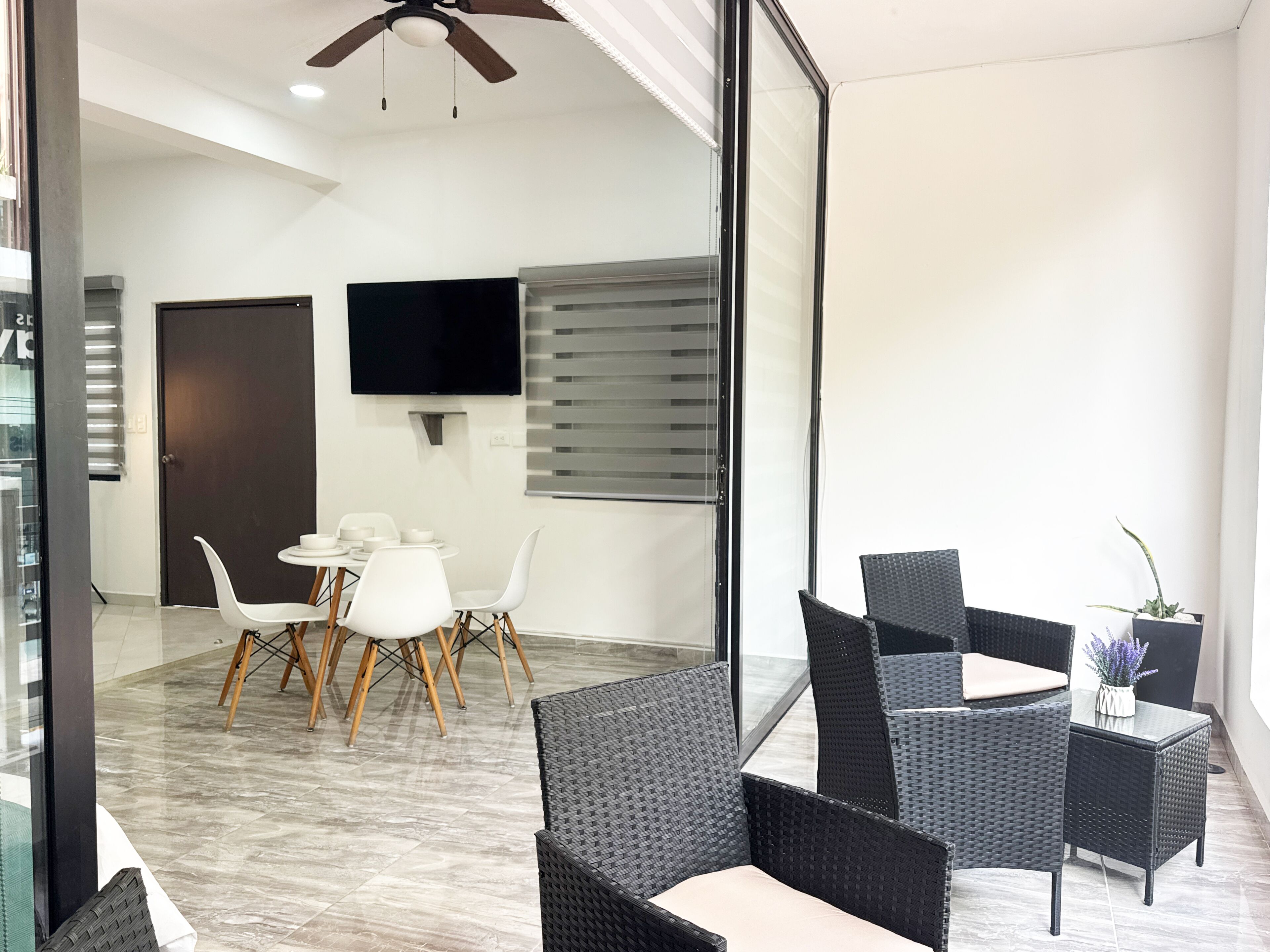 Luxury Suite, 1 King Bed with Sofa bed, Balcony, City View | Terrace/patio