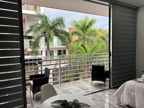 SUPERIOR KING SUITE WITH BALCONY | Terrasse/patio