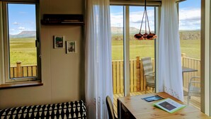 In-room dining - Nordic Natura (Skinnastadur)