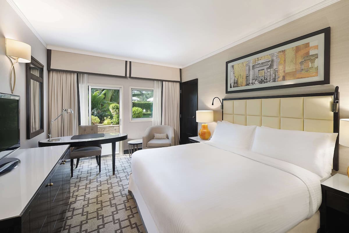 1 bedroom, minibar, in-room safe, individually decorated