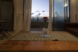Front of property - Panoramic Ocean View 1 min From the Sea (Tel Aviv)
