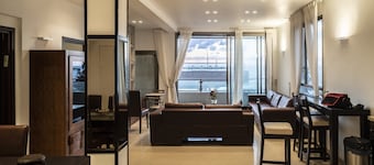 Panoramic Ocean View 1 min From the Sea