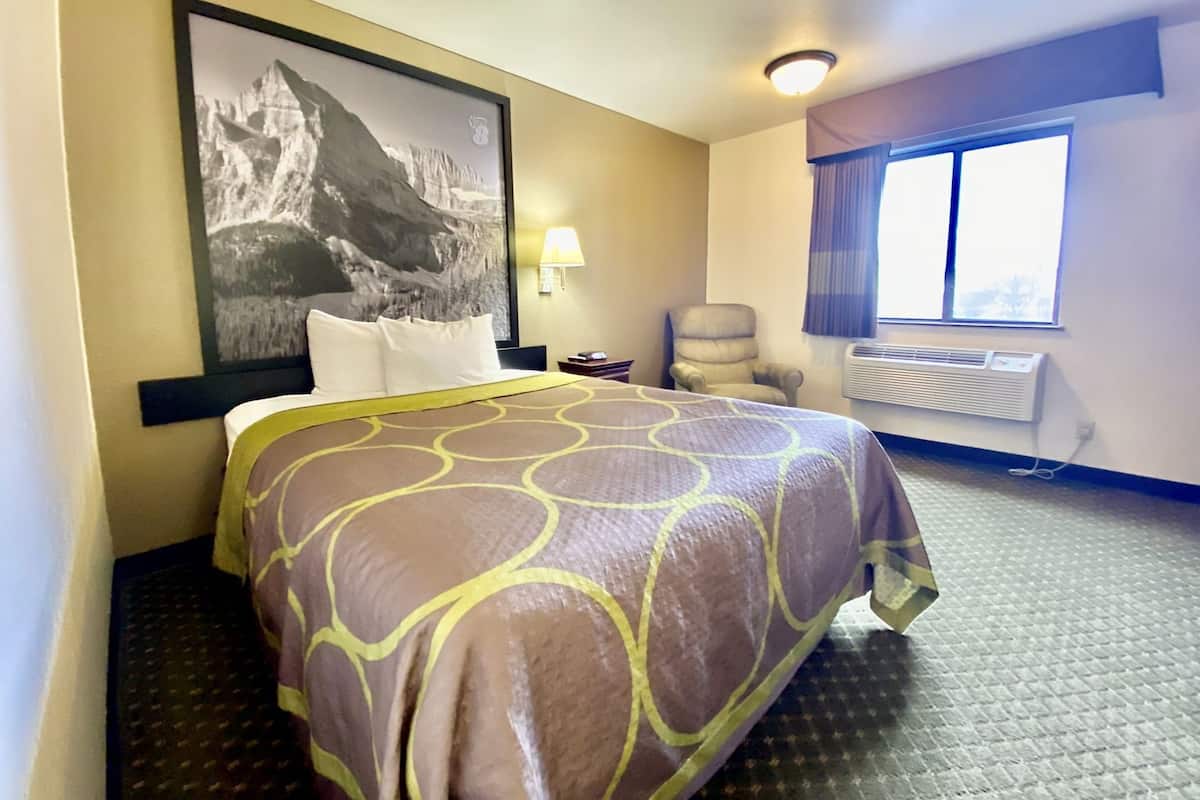 Blackout curtains, free cots/infant beds, rollaway beds, free WiFi