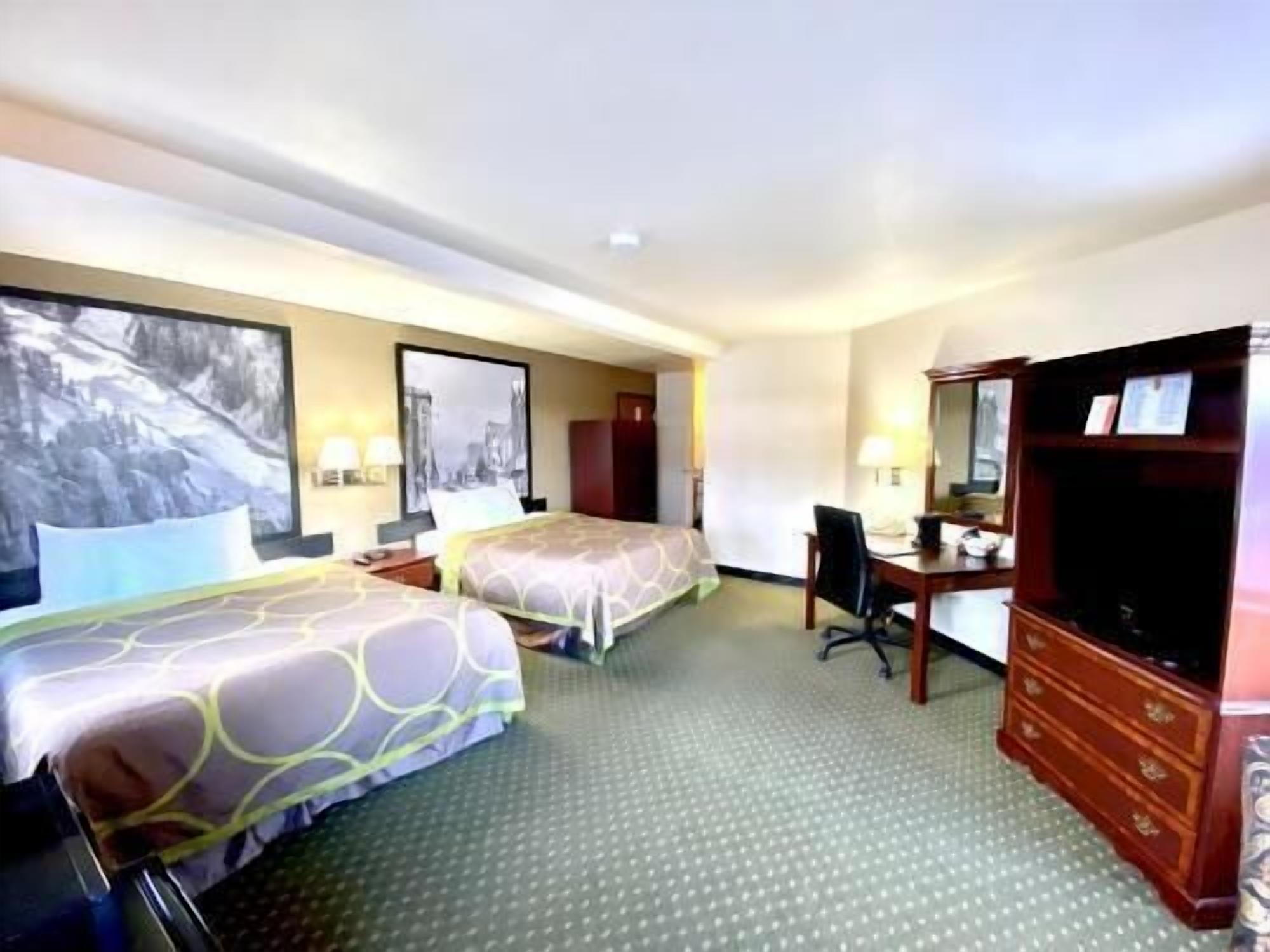 遮光窗帘、免费婴儿床、折叠床/加床（额外收费）、免费 WiFi