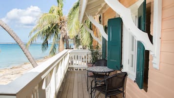 Panoramic Room, 1 King Bed, Balcony, Sea View (Aunt B) | Balcony