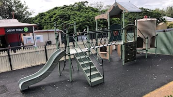 Children’s play area – outdoor