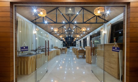 Interior. Regent Hotel