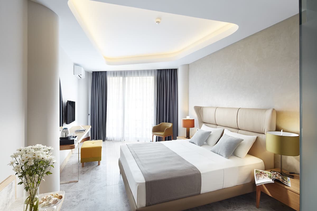 1 bilik tidur, peralatan tempat tidur premium, bar mini