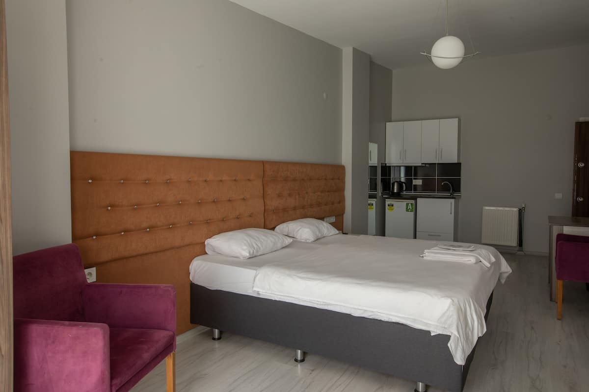 Egyptian cotton sheets, premium bedding, desk, laptop workspace