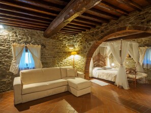 Suite | Premium bedding, desk, soundproofing, free WiFi - Agriturismo Il Palazzo (Arezzo)