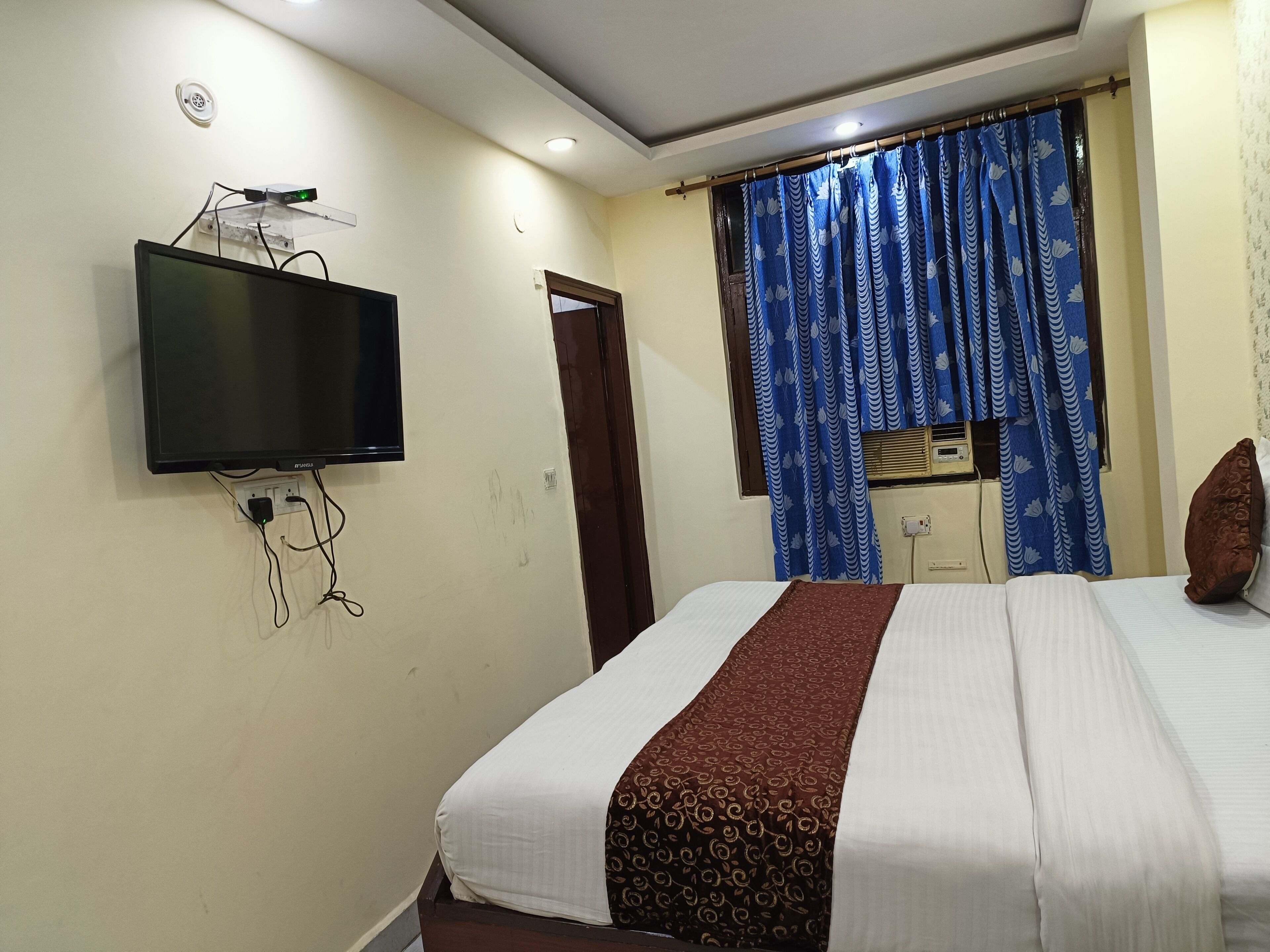 Kamar