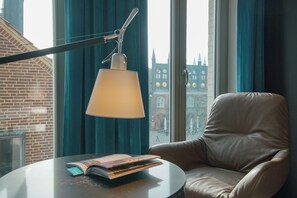 Habitació (THE ONE with view) | Caixa forta a l'habitació, escriptori i habitacions insonoritzades 