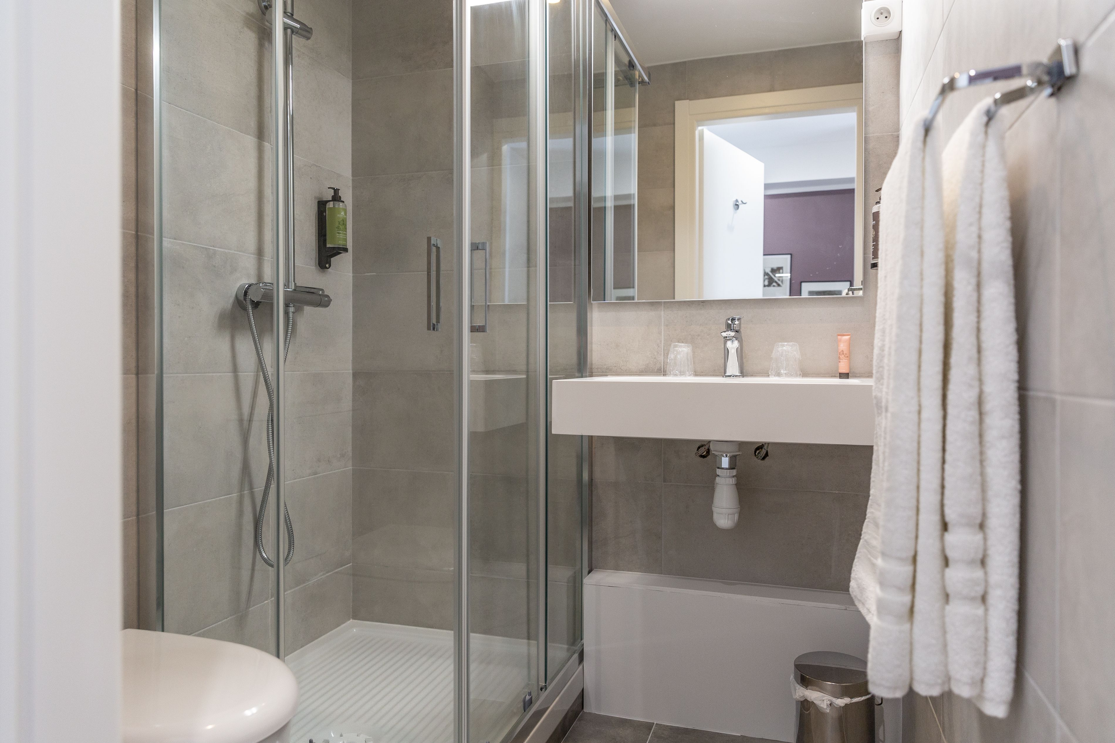 superior room (alcove) | in-room safe, desk, blackout curtains, soundproofing