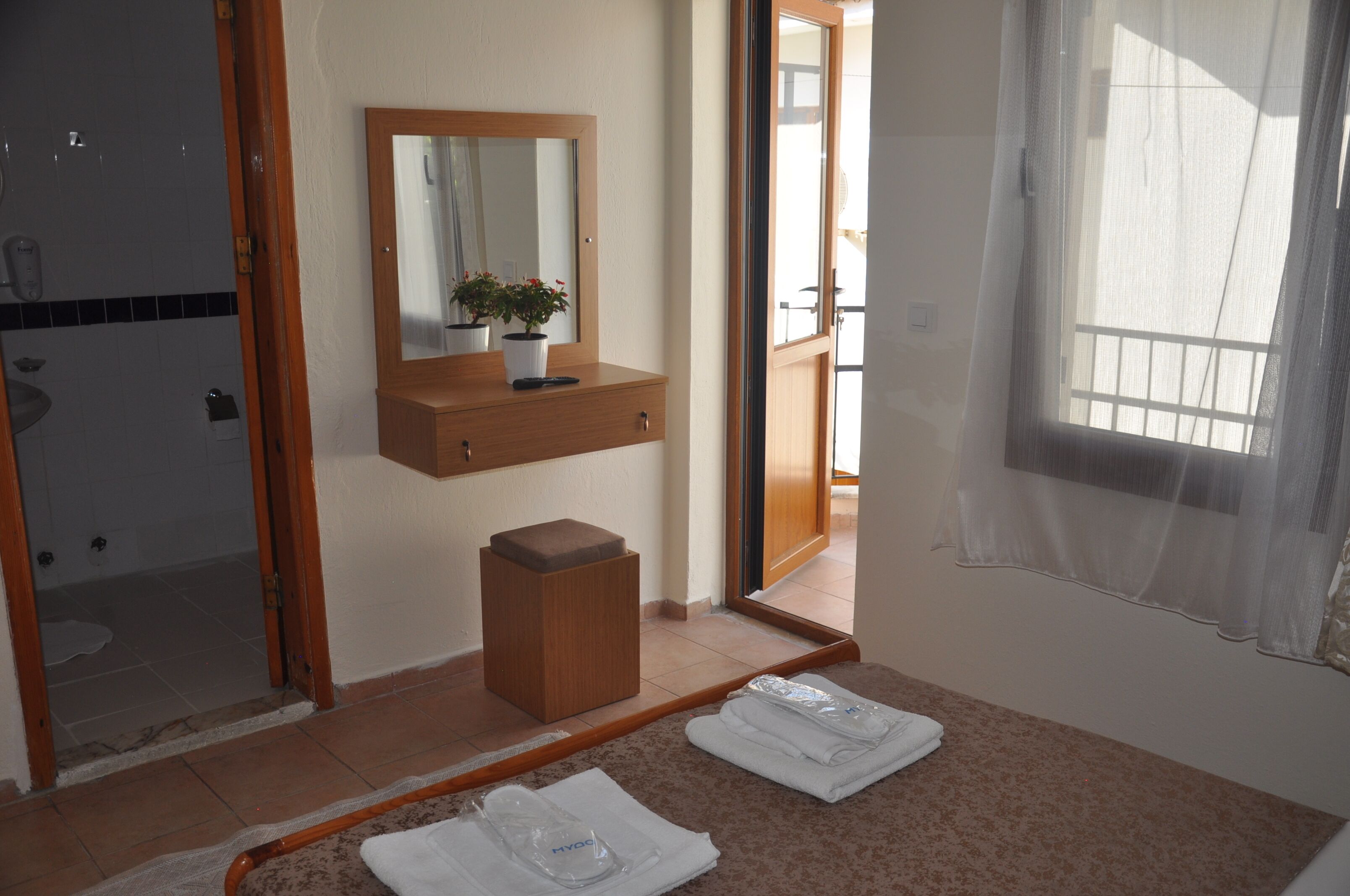 classic double or twin room | premium bedding, desk, laptop workspace, soundproofing