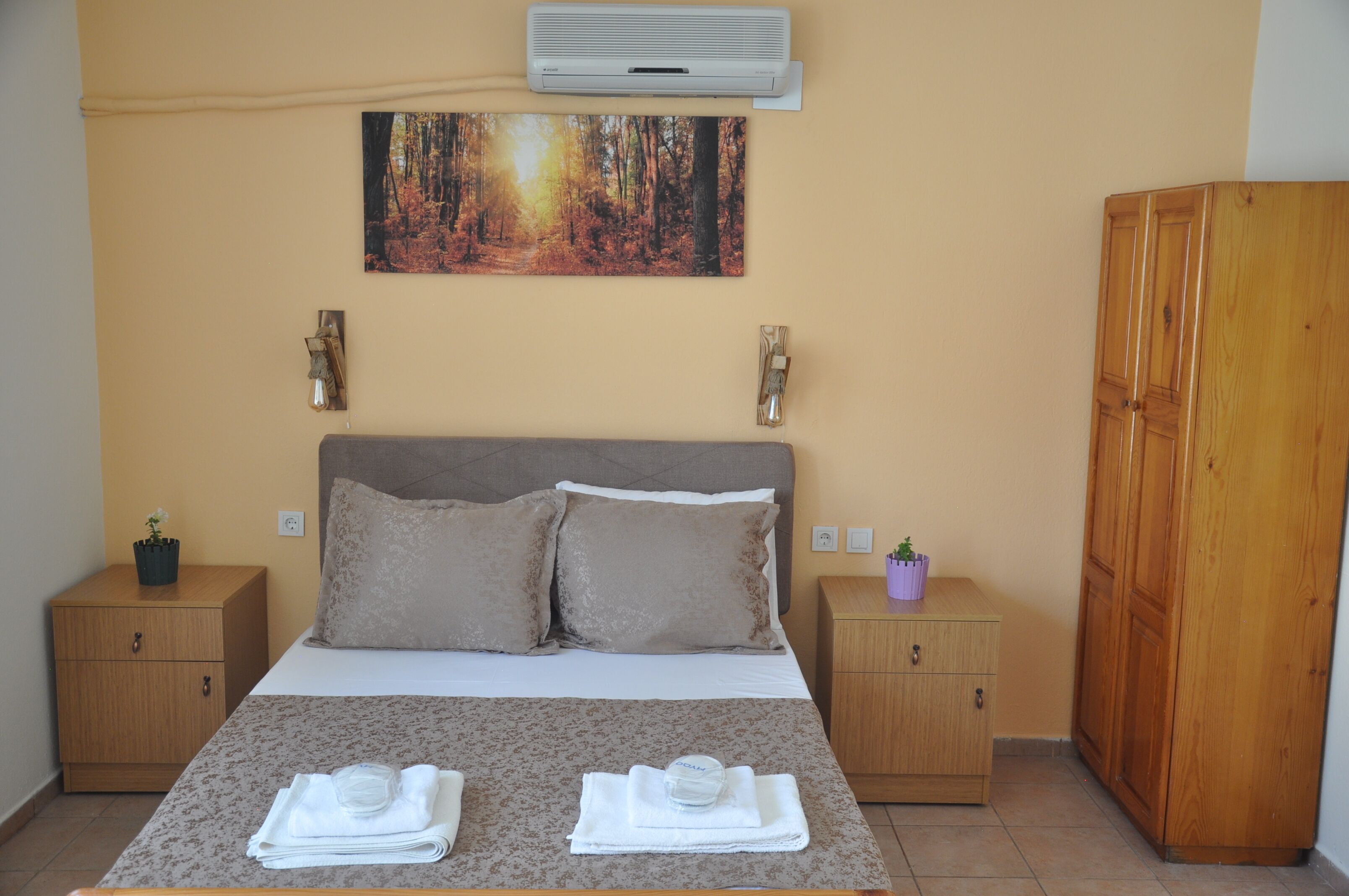 classic double or twin room | premium bedding, desk, laptop workspace, soundproofing