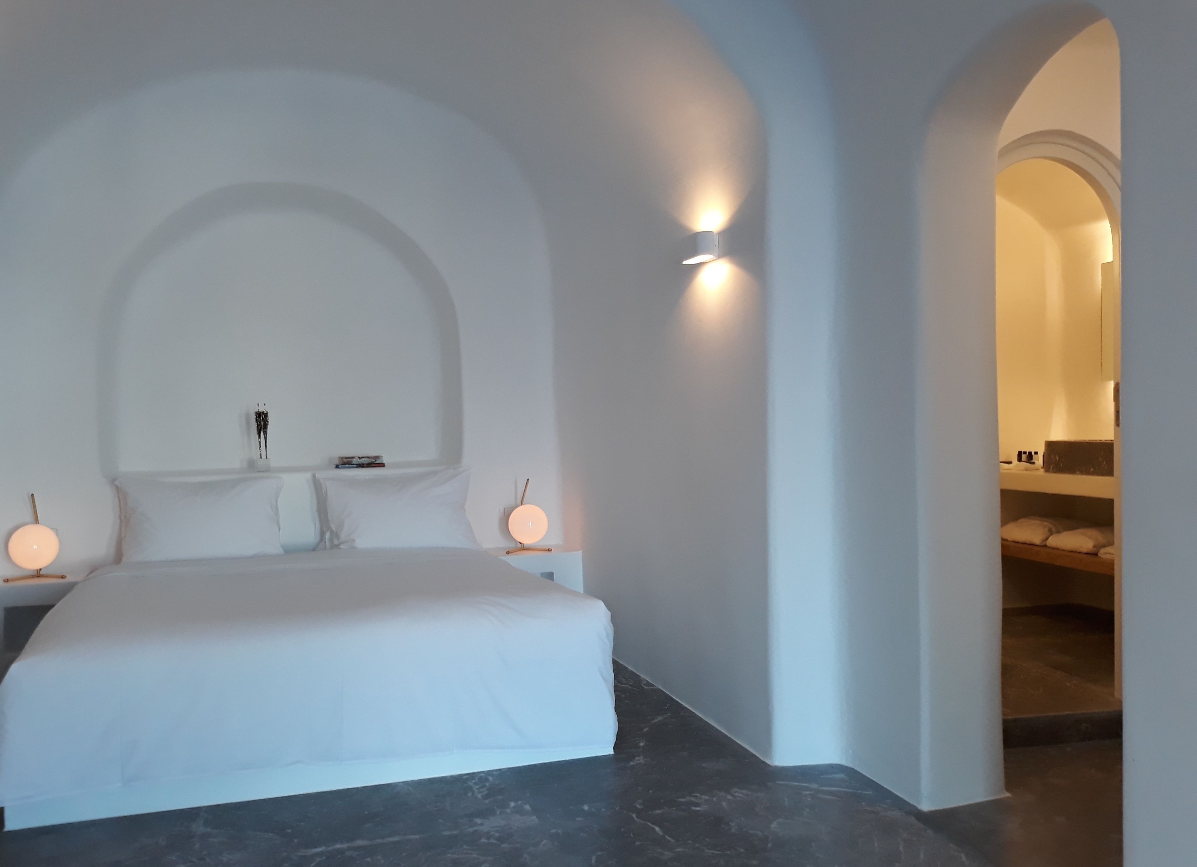 Chelidonia Luxury Suites - Adults Only Santorini room 9