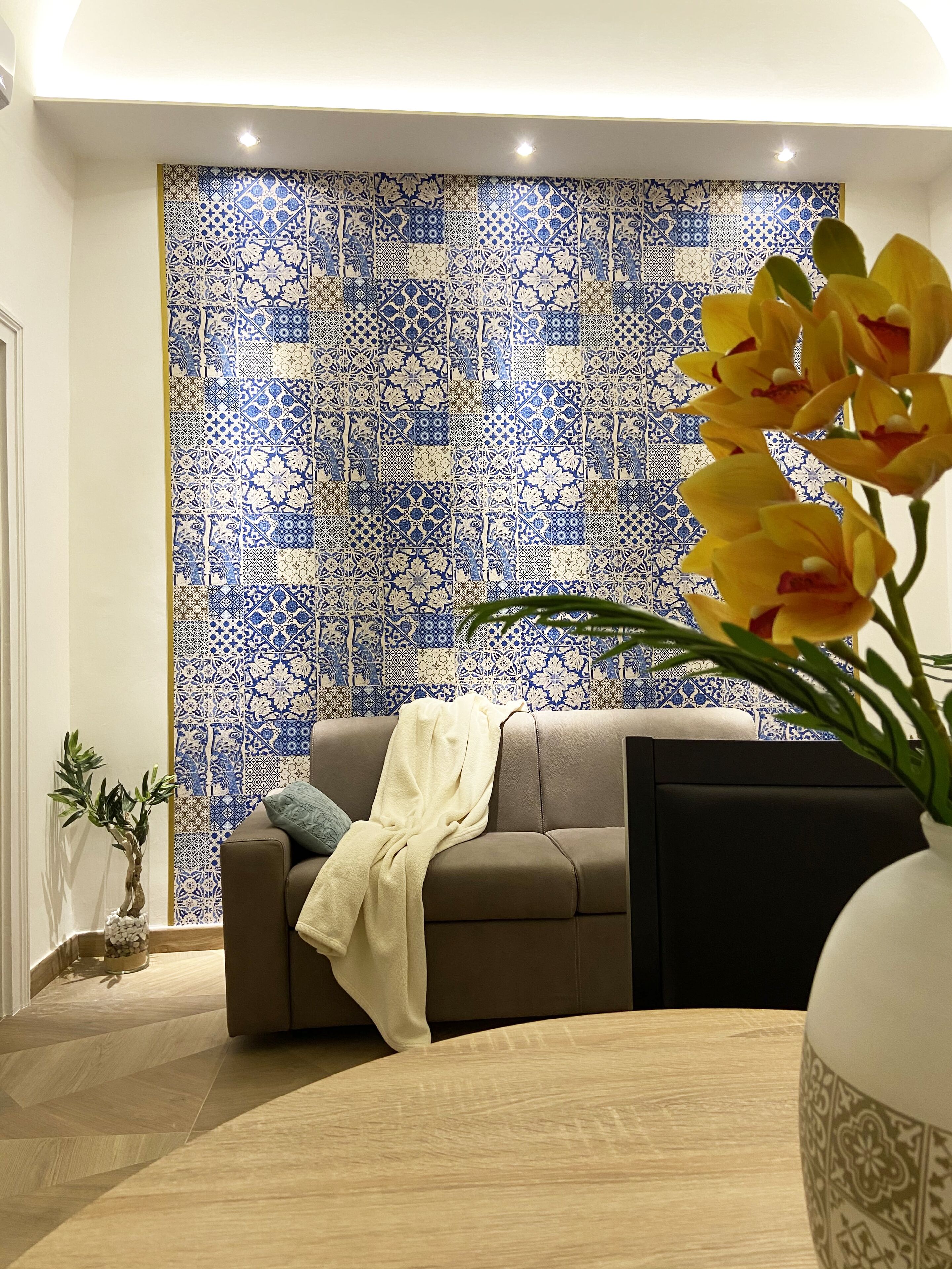 Deluxe Apartment, Garden View | Living area | 32-inch flat-screen TV with digital channels, TV