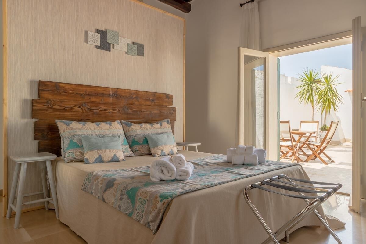 Exclusive Apartment, 1 Bedroom, Terrace | Premium bedding, memory foam beds, individually decorated