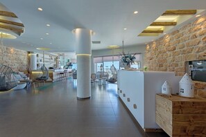 Reception - Anastasia Hotel & Suites Mediterranean Comfort (Karystos)