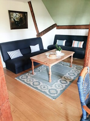 Appartement, salle de bains privée | Décoration personnalisée, ameublement personnalisé, rideaux occultants