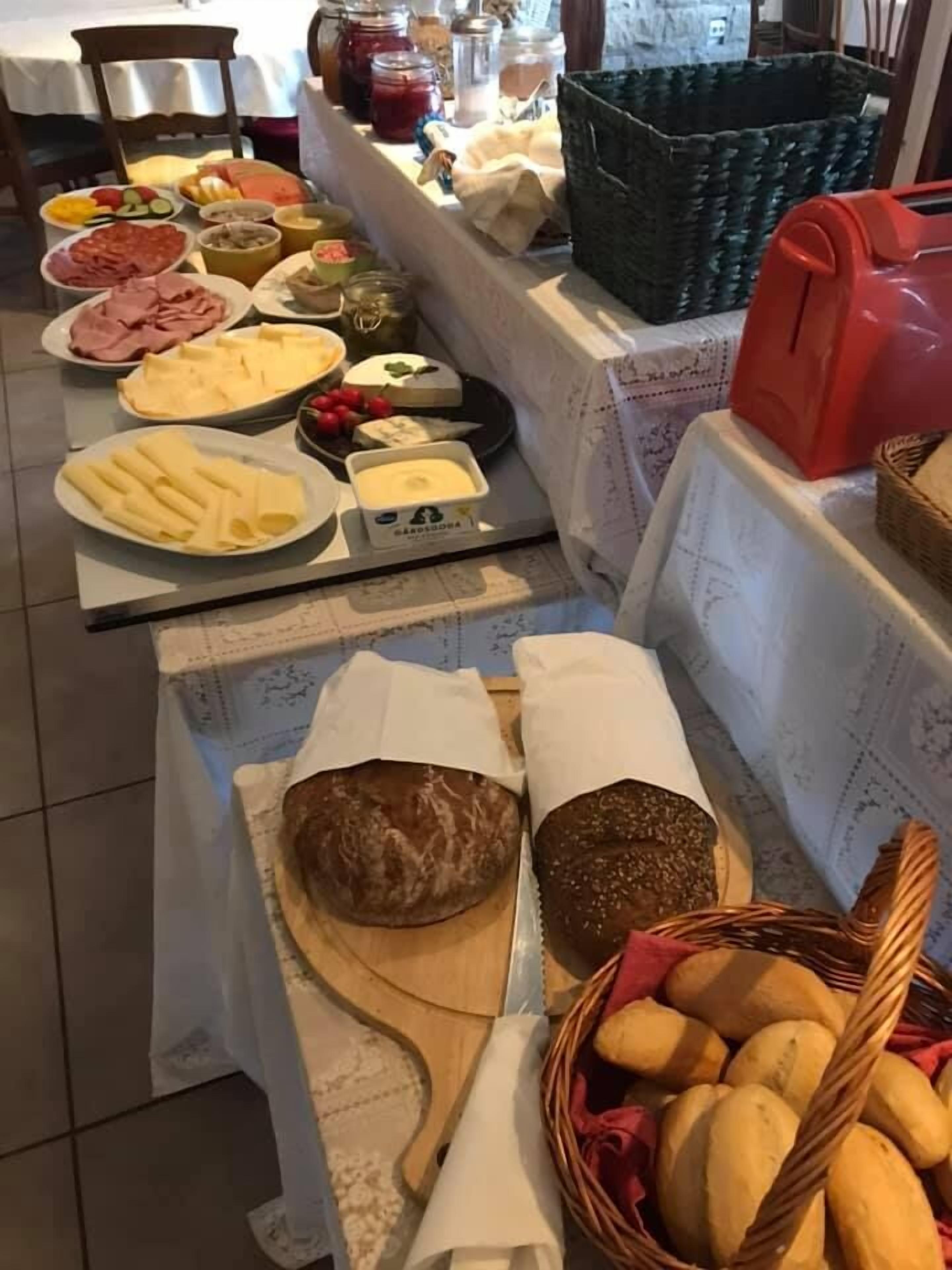 Petit déjeuner buffet compris tous les jours
