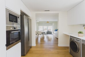 Penthouse, 3 Bedrooms, Terrace | Private kitchen - HQ Rooms Apartments San Vicente (Valencia)