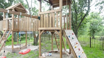 Children's play area - outdoor