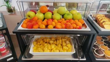 Tägliches inbegriffenes Frühstücksbuffet