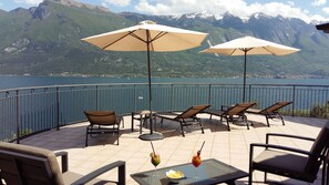 Terrace/patio - Hotel Mercedes (Limone sul Garda)