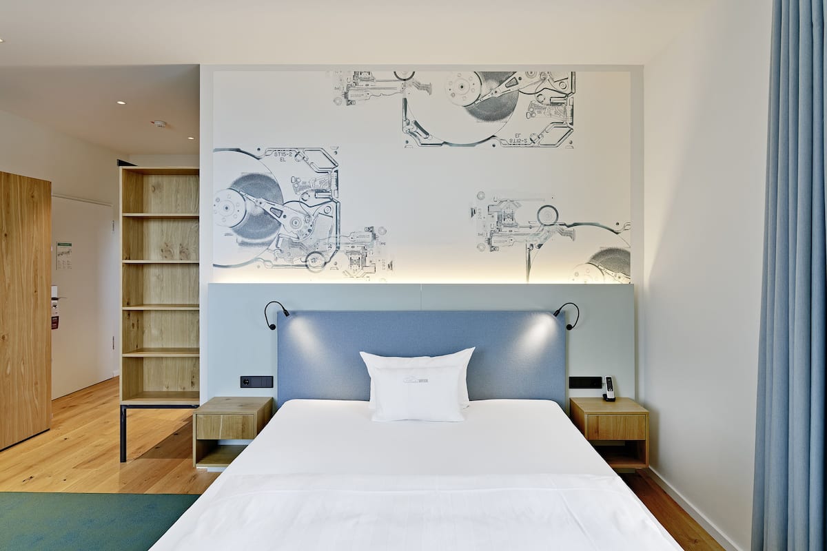 1 bedroom, premium bedding, in-room safe, individually decorated