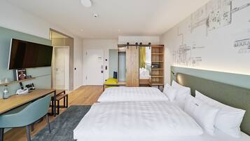 Premium bedding, in-room safe, individually decorated