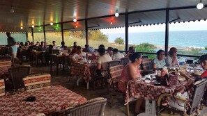 家族向けレストラン