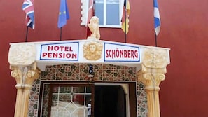 Property entrance - Hotel Pension Schonberg (Manavgat)