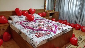 クラシック トリプルルーム 1 ベッドルーム | 高級寝具、ミニバー、セーフティボックス (室 内)、WiFi (無料)