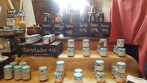 Gift shop - Posada de Bleto (Ledesma)