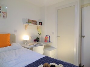 Doppelzimmer, 1 Doppelbett, eigenes Bad