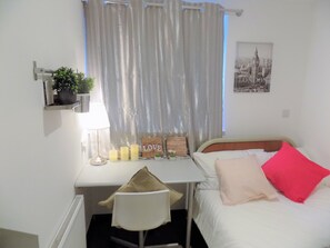 Doppelzimmer, 1 Doppelbett, eigenes Bad