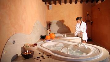 Couples treatment rooms, sauna, hot tub, Turkish bath, body treatments