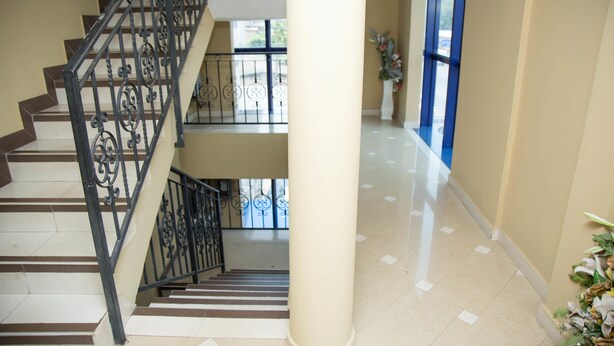 Unclassified image, 1 of 33, button - Ridge Over Suites (Accra)
