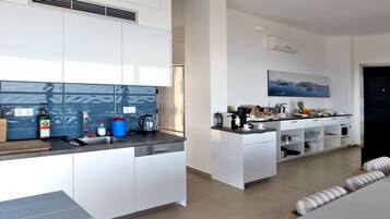 Villa, 6 Bedrooms, Private Pool, Sea View | Private kitchen | Full-sized fridge, microwave, oven, stovetop