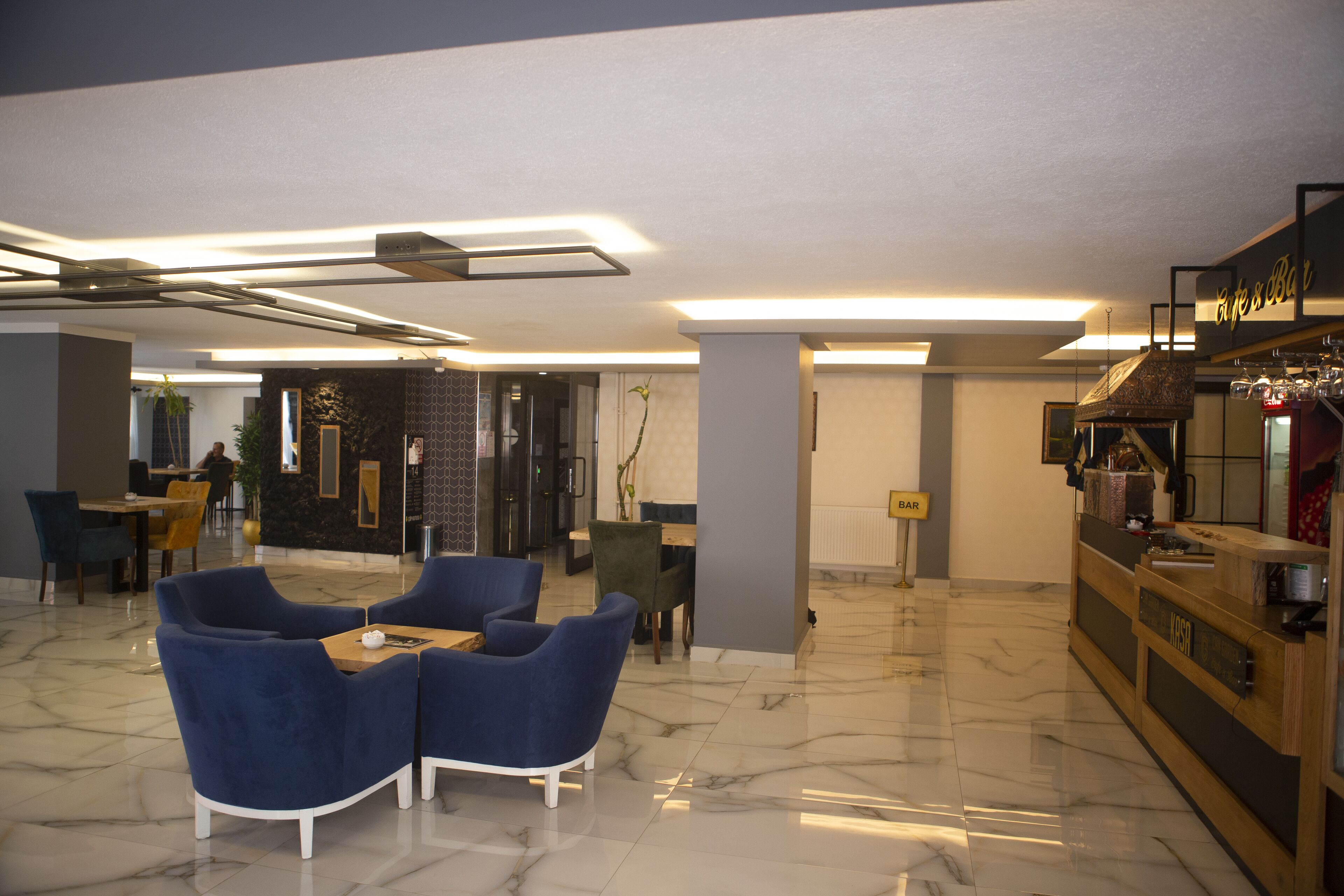 Photo - Can Grand Hotel