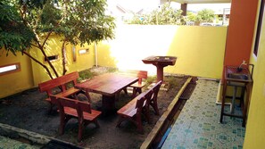 BBQ/picnic area - Amera Homestay (Chukai)