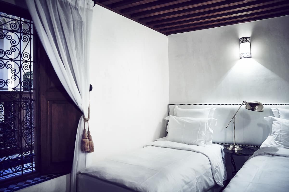 Standaard Twin kamer | Luxe beddengoed, donzen dekbedden, een minibar, een kluis op de kamer