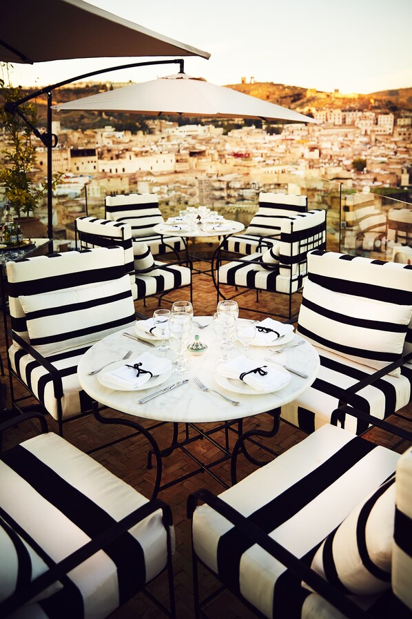 Petit déjeuner composé de spécialités régionales compris tous les jours