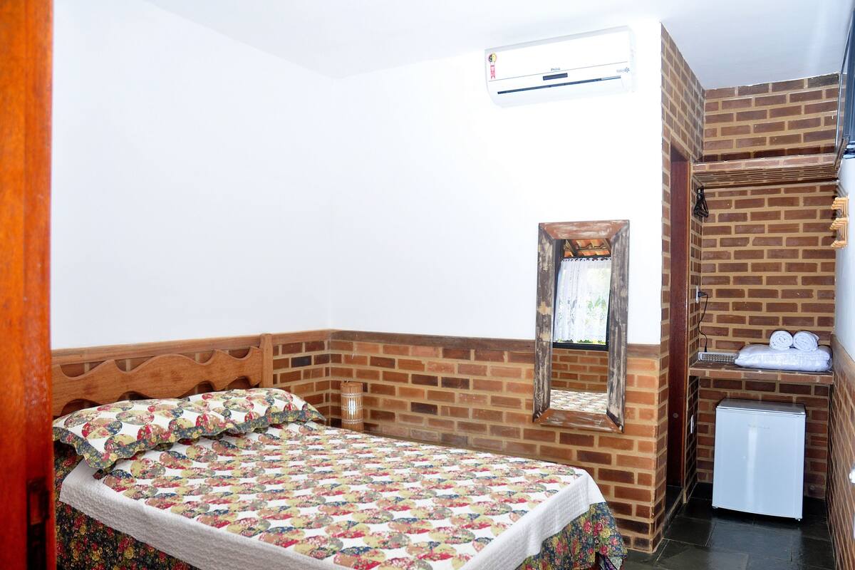 Basic Double Room Single Use, 3 Bedrooms | 1 bedroom, minibar, WiFi (free), bed sheets