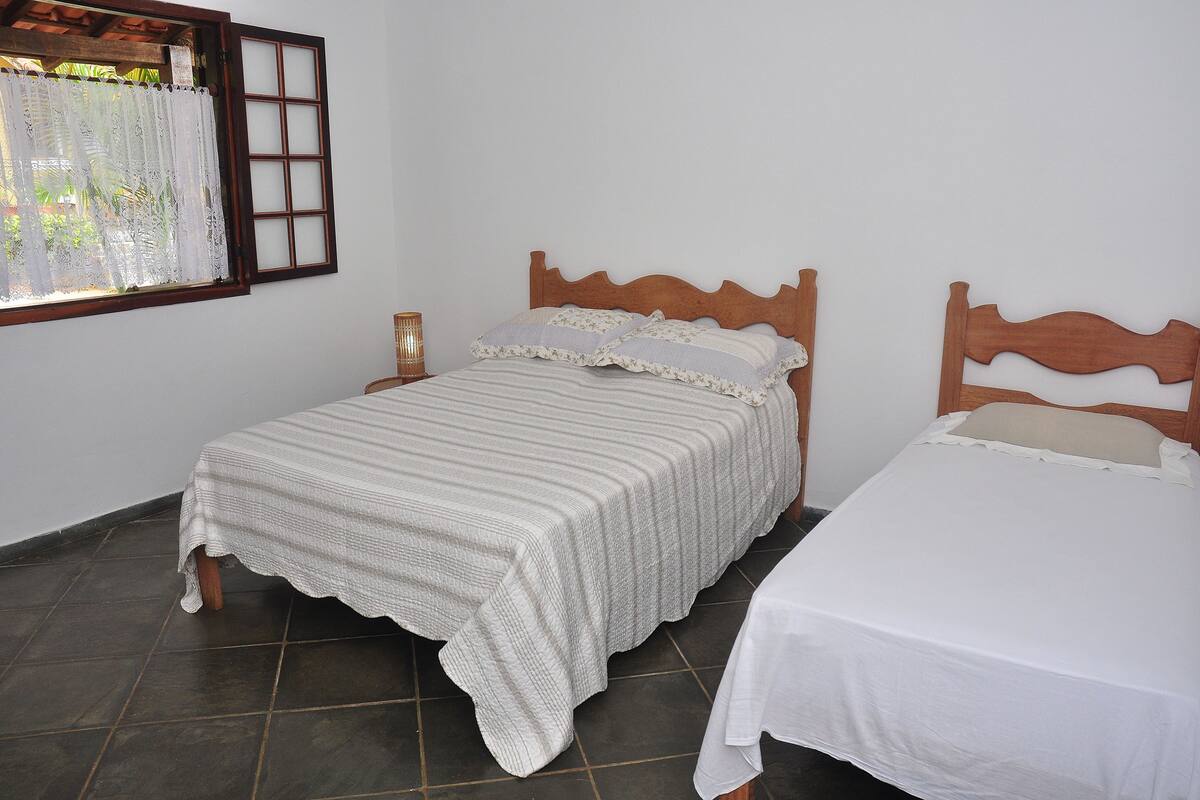 Basic Triple Room, 3 Bedrooms | 1 bedroom, minibar, WiFi (free), bed sheets
