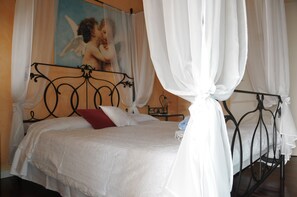 Individually decorated, individually furnished, desk, blackout curtains