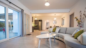 House, 3 Bedrooms, Private Pool | Living area | 40-inch flat-screen TV with digital channels, TV - Villa Maria (Paros)
