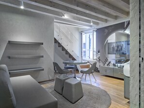 Toetasjesleilighet | Oppholdsområde